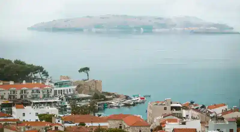 Seferihisar Sığacık transfer - İzmir Havalimanı'ndan Cittaslow kente VIP ulaşım | Ütopia İzmir Transfer